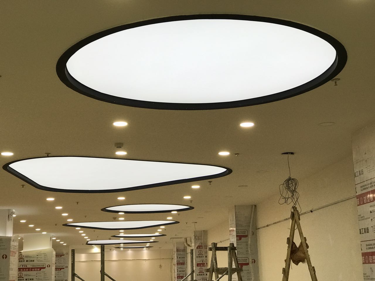 軟膜天花吊頂什么材料好？