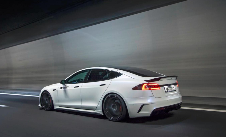 特斯拉modelx100d價格是多少？它和p100d有什么區(qū)別？